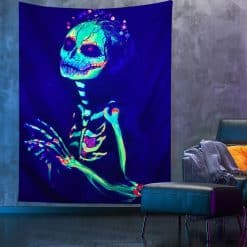Tenture Murale Squelette Réfléchissant Santa Muerte - effet lumière noir