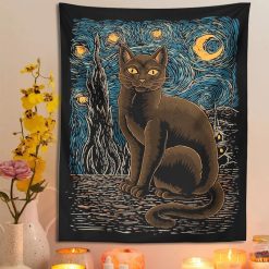 Tenture Murale Bohème Chat 'Nuit Étoilée Féline' - 95cm x 73cm