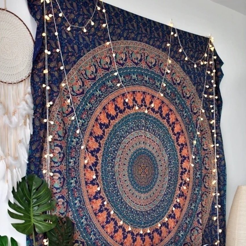 Vue côté Tenture Murale Mandala Éléphants Bohème - 100% coton - Fait à la main