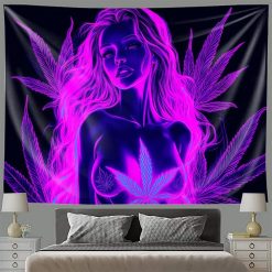 Tenture Murale Lumière Noire - Muse Cannabique en Aura Néon