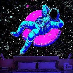 Tenture Murale Lumière Noire - Sieste Astrale sur Donut Galactique