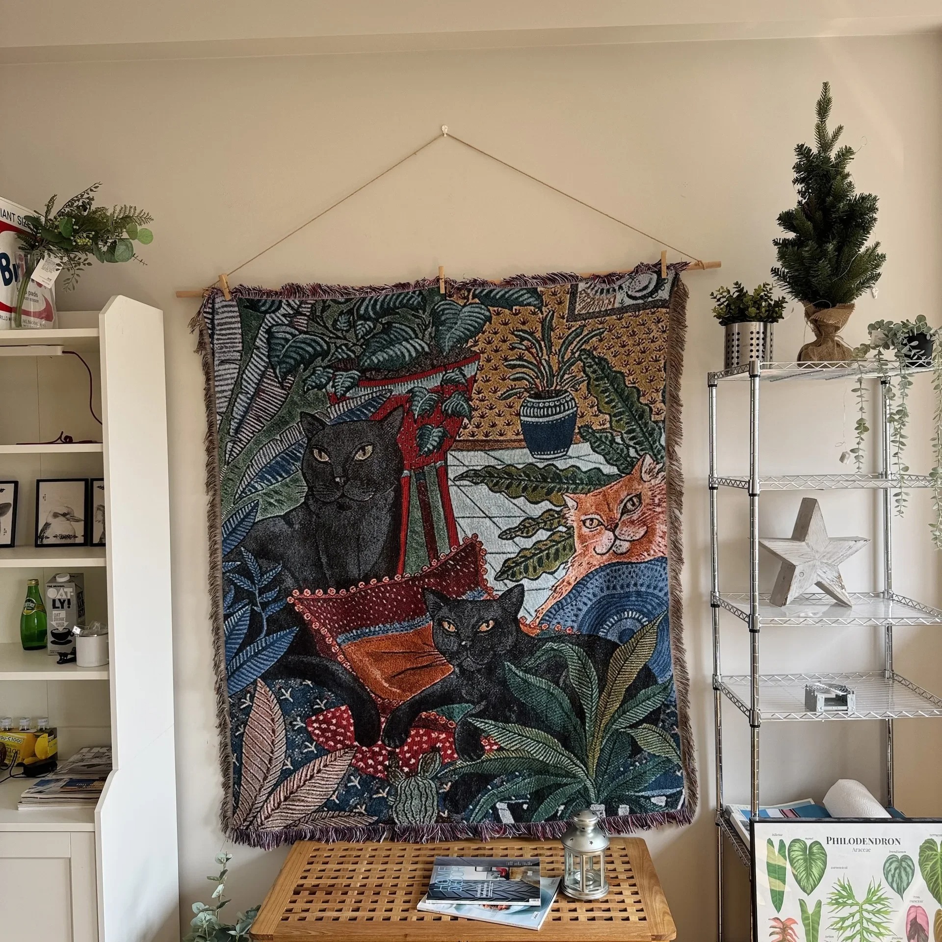 Tenture Murale Bohème – Chats du Jardin Secret (Esprit Matisse)