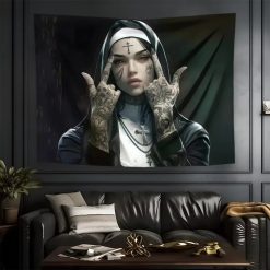 Tenture Murale Gothique Nonne Rebelle Tatouée