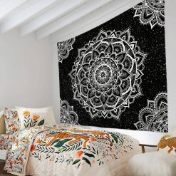 Magnifique Tenture Murale Mandala “Constellation Noire et Lotus Blanc”