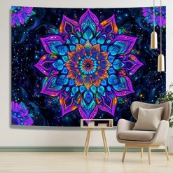 Tenture Murale Mandala “Nébuleuse Psychédélique & Fleur Cosmique”