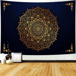 Tenture Murale Mandala "Or Sacré sur Nuit Profonde"
