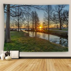Tenture Murale Nature - Reflets du Soleil Couchant sur le Canal Paisible
