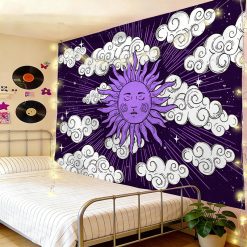 Tenture Murale Hippie Soleil Mystique et Nuages Blancs