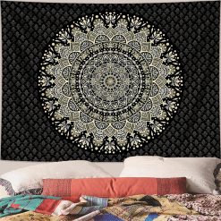 Tenture Murale Mandala Éclipse Dorée