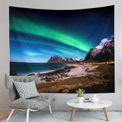 Tenture Murale Nature Aurore Boréale sur la Plage et Montagnes Enneigées