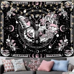 Tenture Murale Hippie Papillon Macabre Rose, Crâne et Champignons Lunaires